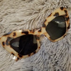 Free People Accessories - Free People Extreme Cat eye sunglasses Free People Accessories - Free People Extreme Cat eye sunglasses